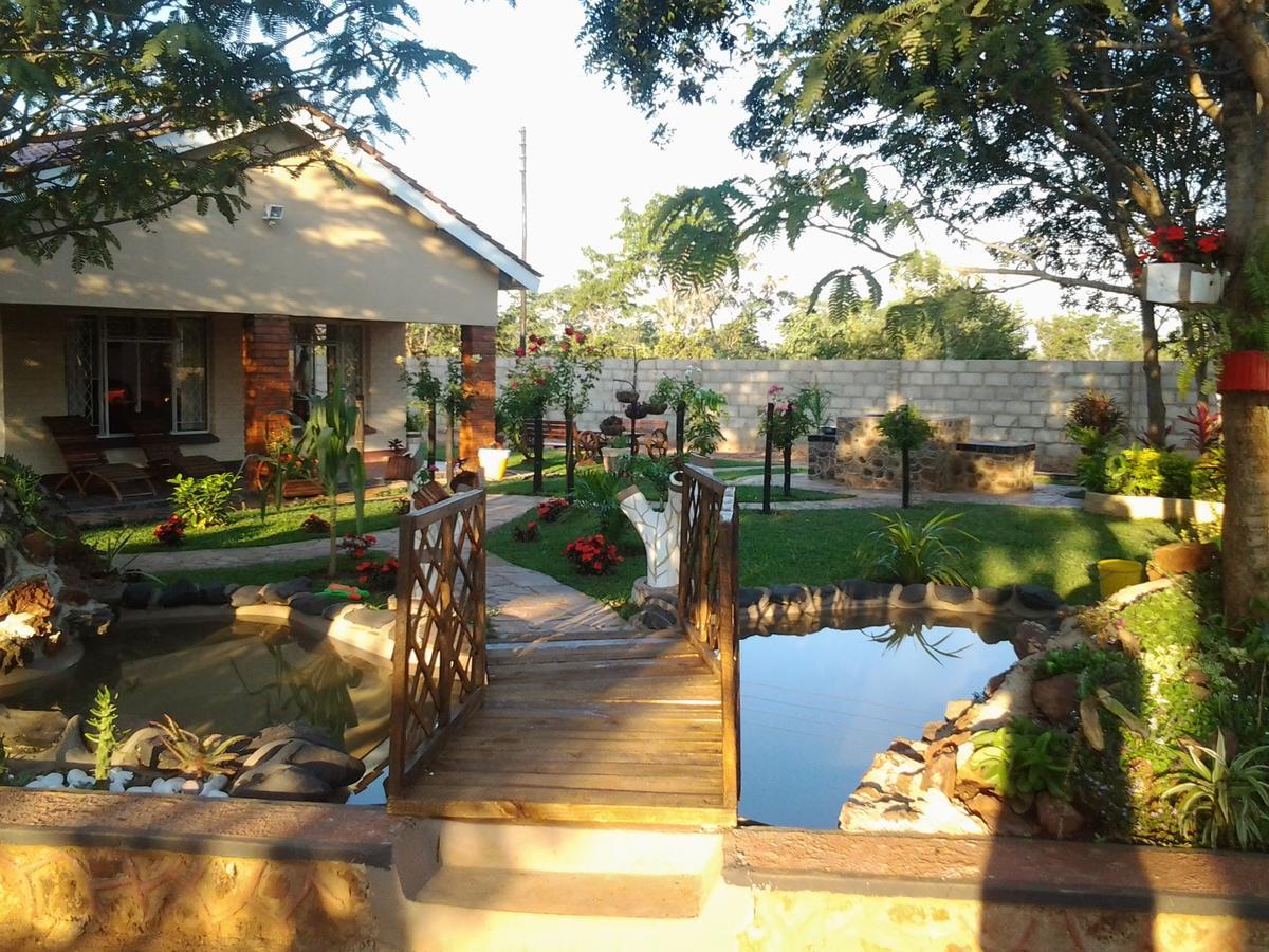 Palm And Rose Gardens Hotel Kwekwe Exterior foto